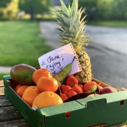 Groom's Fruit Box